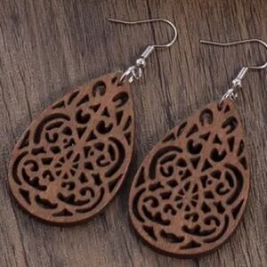 Brown wood dangle earrings